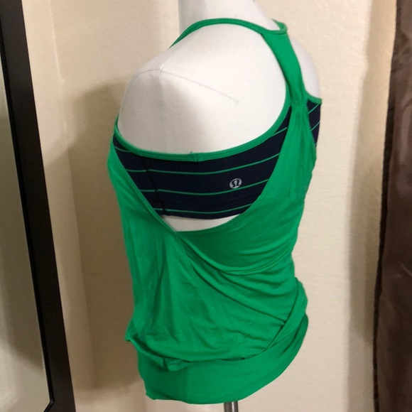 LULULEMON T-SHIRT WITH SPORT BRA GREEN AND BLUE - Picture 3 of 3